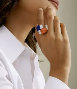David Webb Rings*Crossover Ring, Coral, Lapis Lazuli