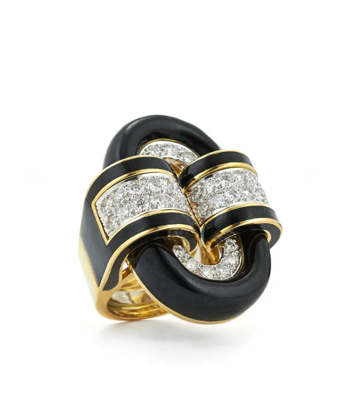 David Webb Rings*Oval Buckle Ring, Black Enamel