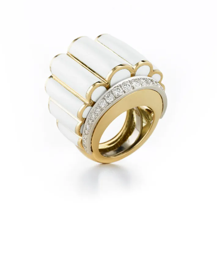 David Webb Rings*Scallop Ring, White Enamel