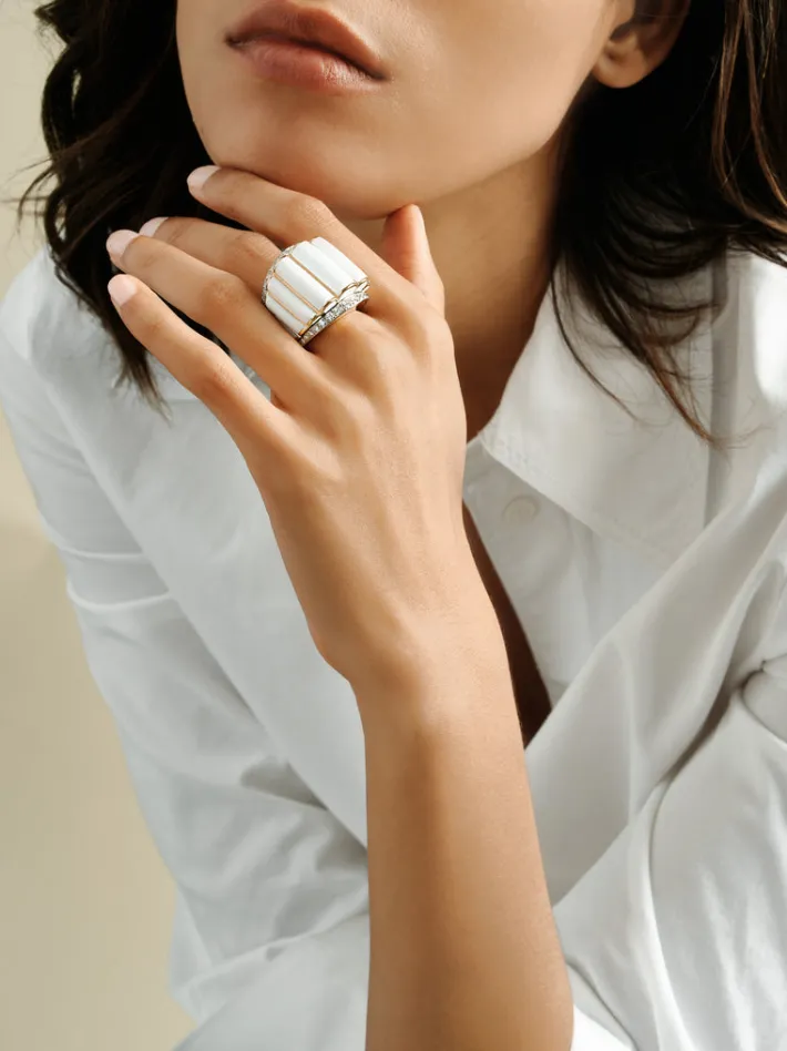 David Webb Rings*Scallop Ring, White Enamel