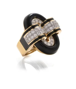 David Webb Rings*Small Oval Buckle Ring, Black Enamel